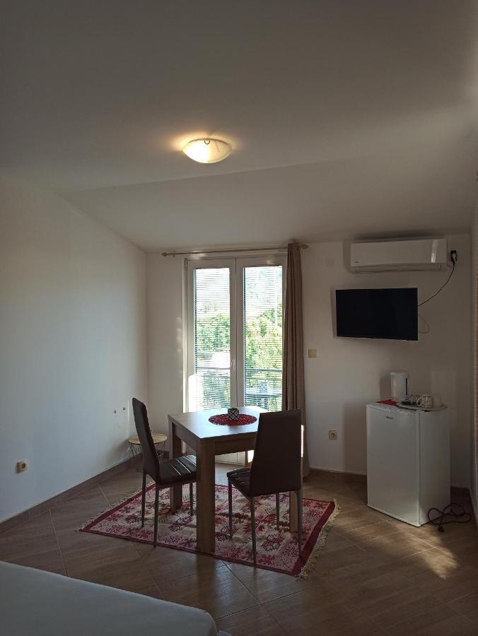 Lastva Holliday Rooms Будва Екстериор снимка